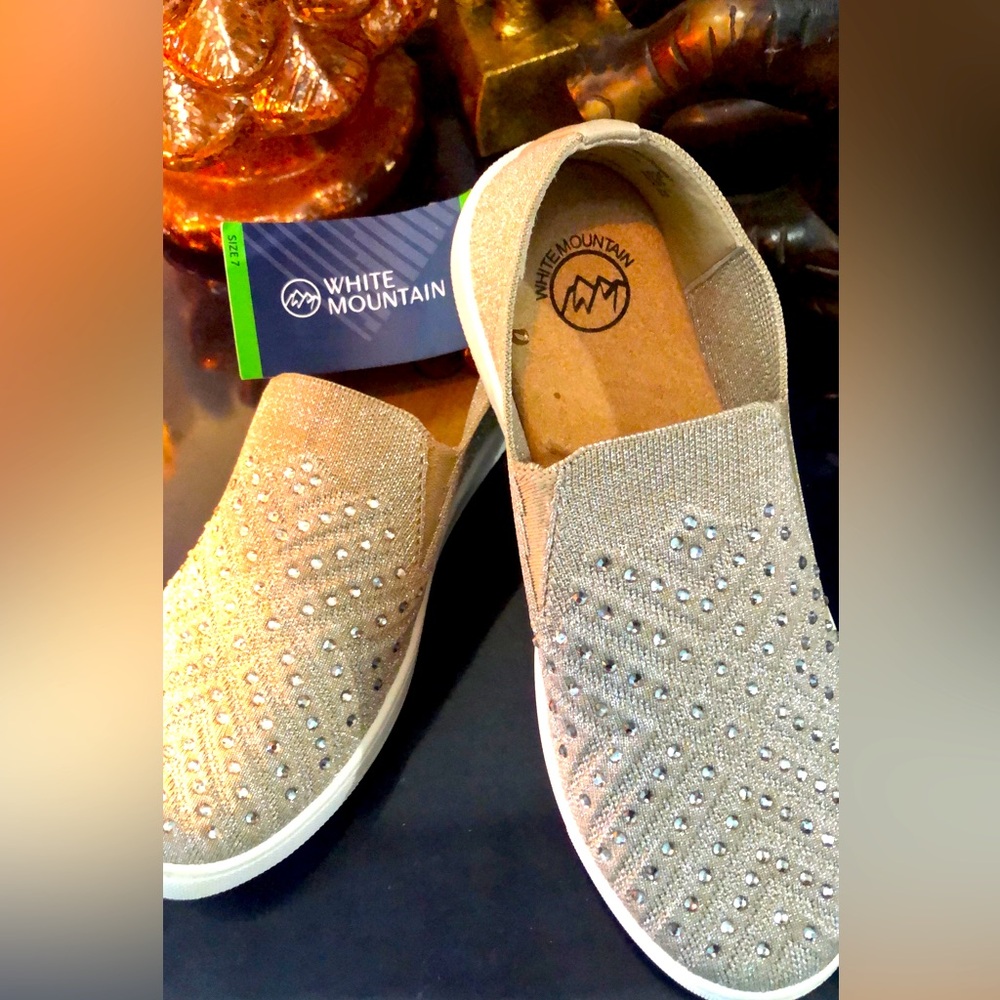 White Mountain Glittering Rhinestone, GOLD Slip-Ons Size 7